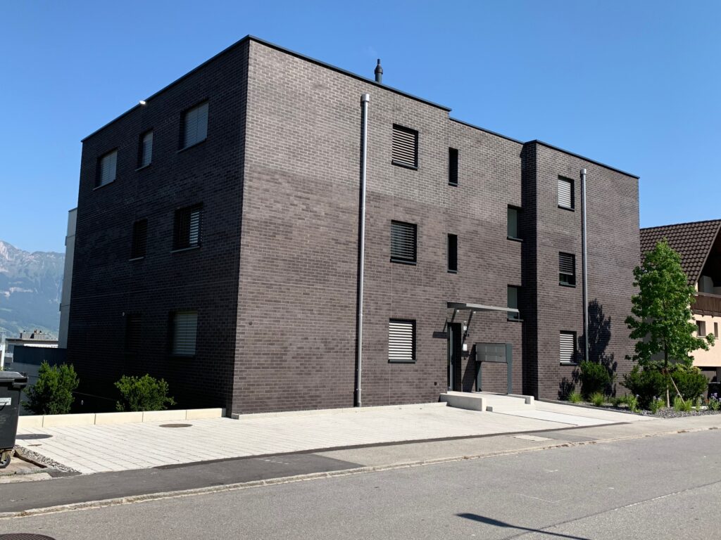 MFZ Klinkerriemchenfassade