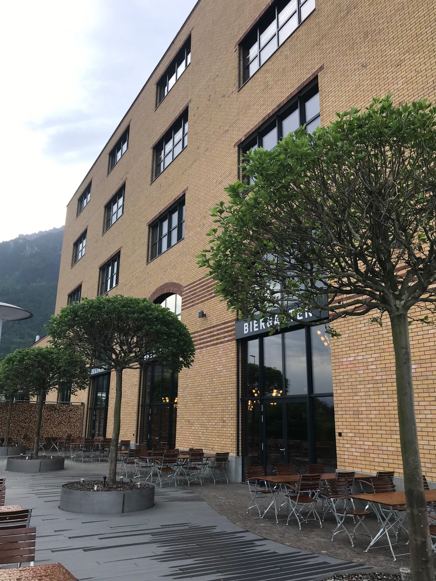 Aussenansicht Brauhaus Schaan von Art Stones